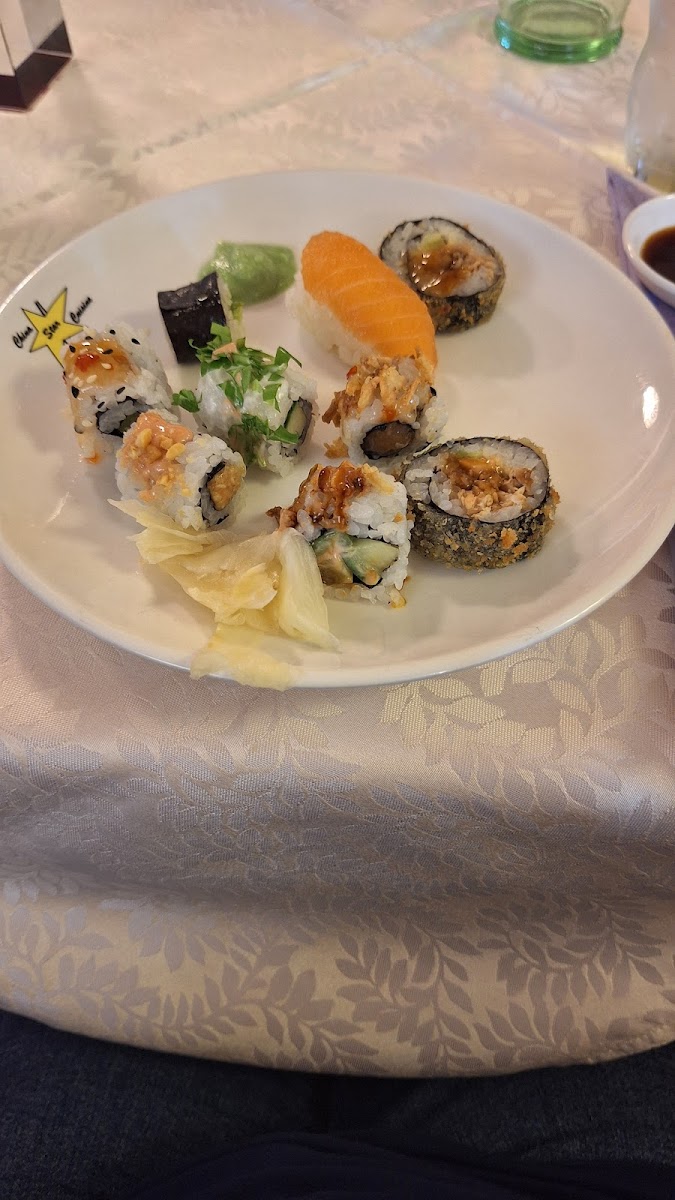 China Star Cuisine - All You Can Eat & Drink-5