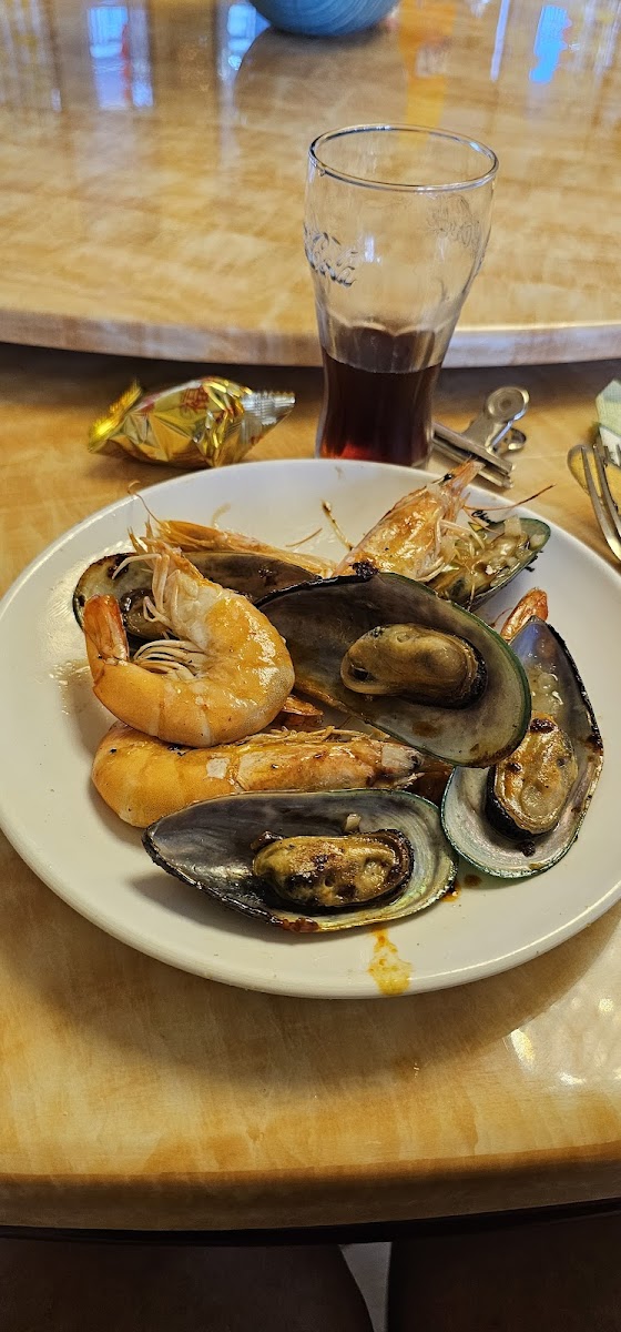 China Star Cuisine - All You Can Eat & Drink-9